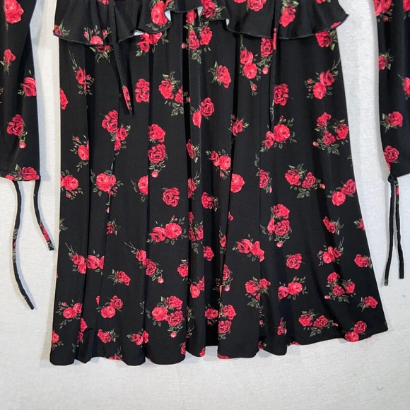 Torrid Dress Womens 0 Black Red Floral Ruffle V Neck Long Sleeve Casual - Picture 3 of 15